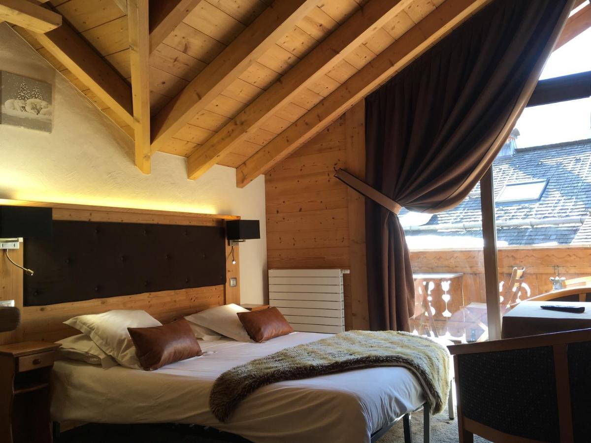 Hotel Les Airelles La Clusaz Exteriör bild