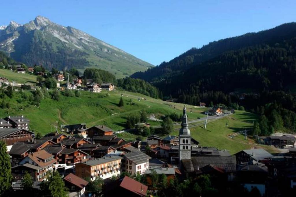 Hotel Les Airelles La Clusaz Exteriör bild